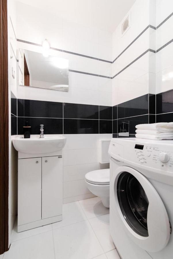 Apartament Okrzei Plock Exterior photo